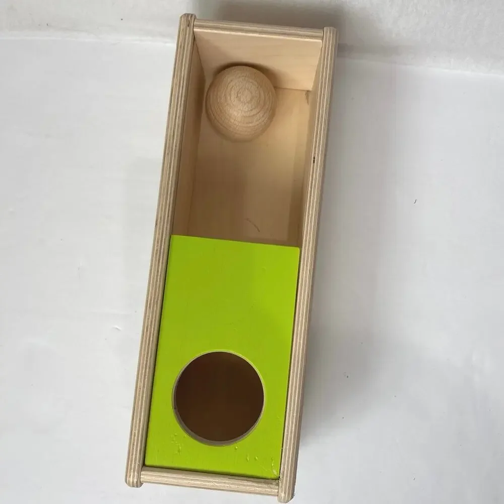 Lovevery Wooden Sliding Top Box & Ball The Thinker Kit 11-12 Months Montessori